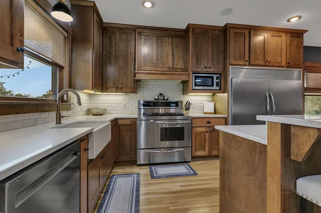 $619,900 | 908 21st Avenue North, Sartell, MN 56377