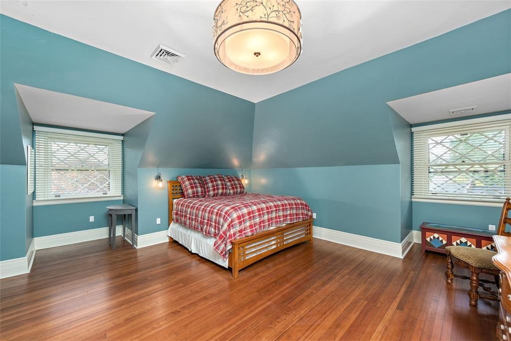 2 Beaver Street Sewickley, PA 15143 - Photo 20 of 25