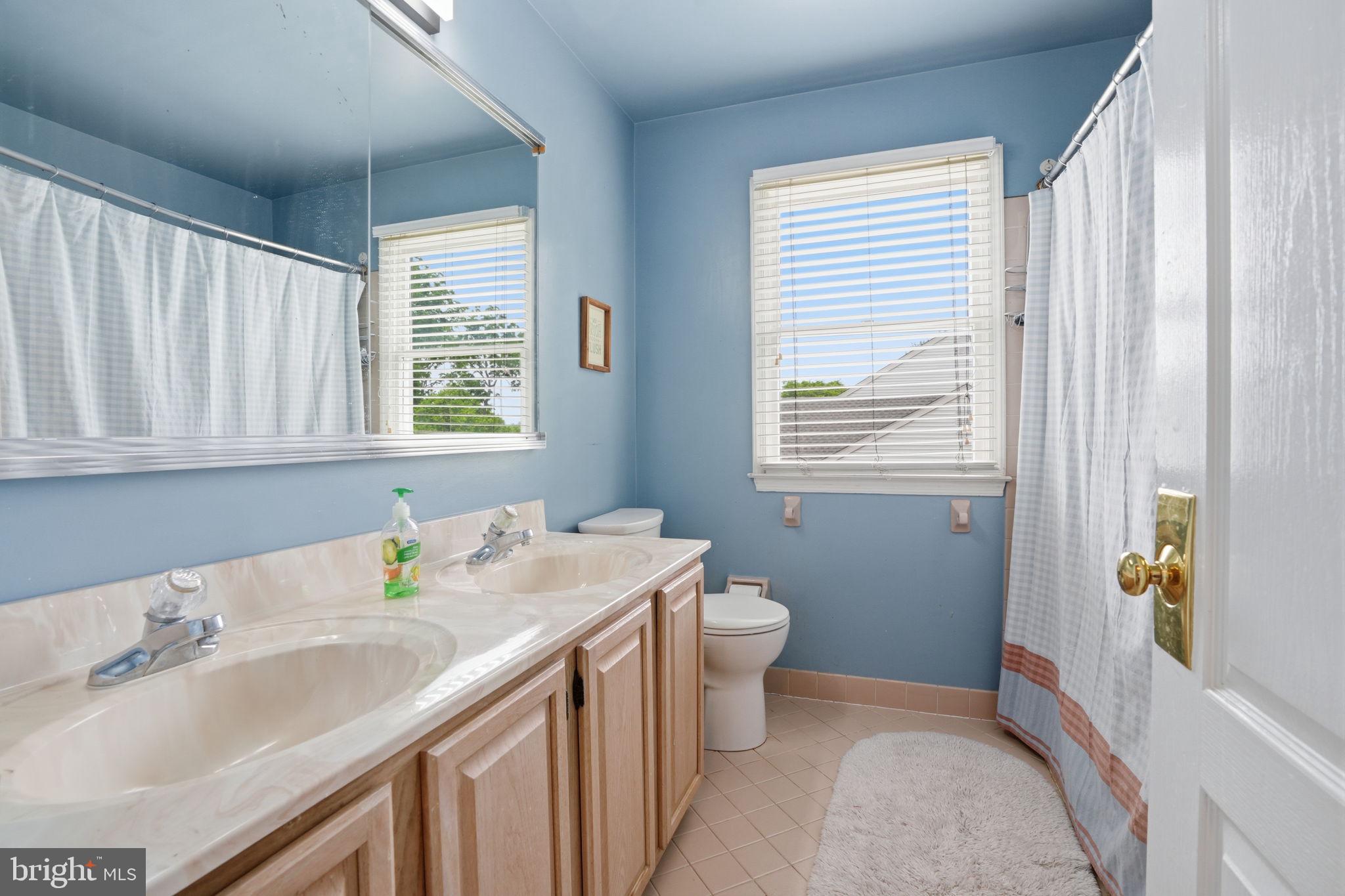 2481 West Rockspray Road Jamison, PA 18929 - Photo 21 of 38
