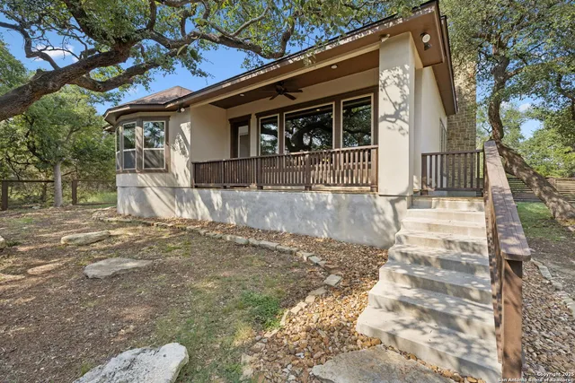 $549,900 | 114 C Chisholm, Blanco, TX 78606