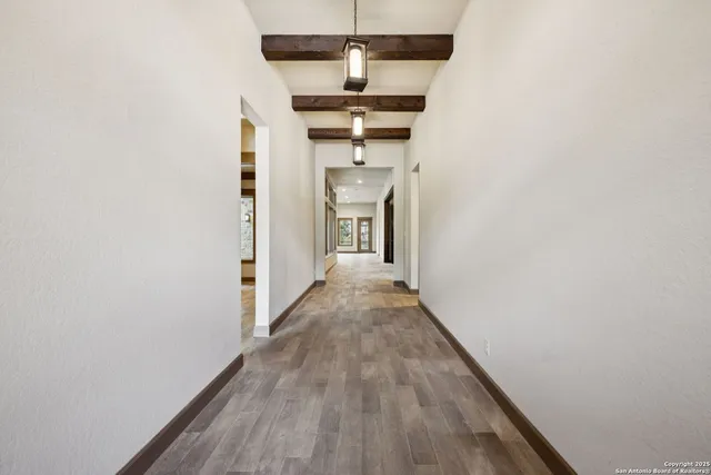 $549,900 | 114 C Chisholm, Blanco, TX 78606