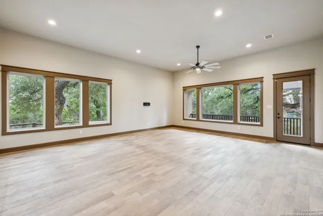 $549,900 | 114 C Chisholm, Blanco, TX 78606