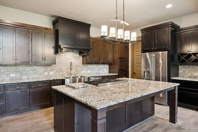 $549,900 | 114 C Chisholm, Blanco, TX 78606