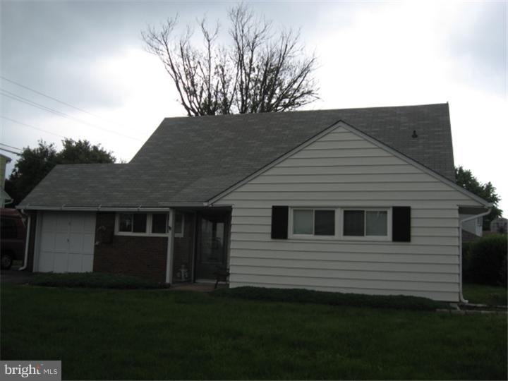 2 Hook Road Levittown, PA 19056 - Photo 3 of 25 Exterior Front