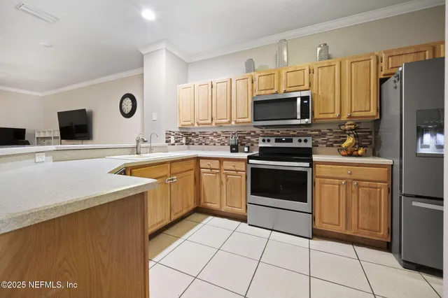 $235,000 | 3750 Silver Bluff Boulevard, Unit 807, Orange Park, FL 32065