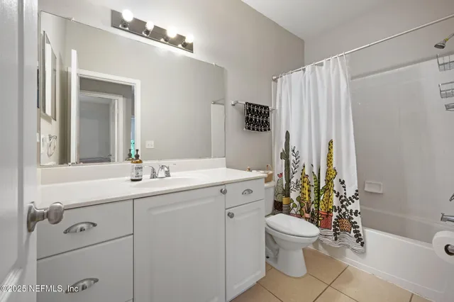 $235,000 | 3750 Silver Bluff Boulevard, Unit 807, Orange Park, FL 32065