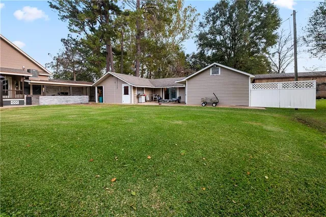 $359,000 | 401 2nd Street, Colfax, LA 71417