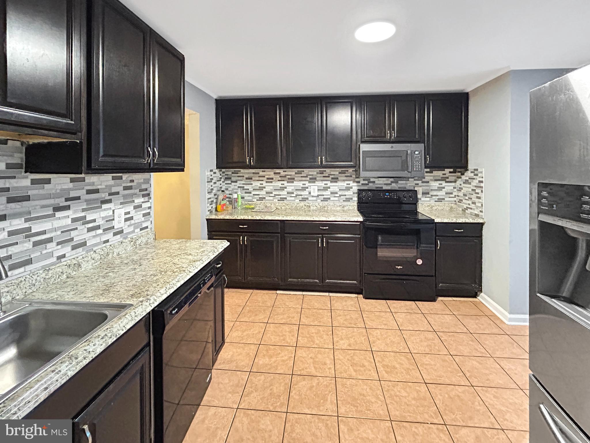 19634 Club Lake Road Montgomery Village, MD 20886 - Photo 2 of 22