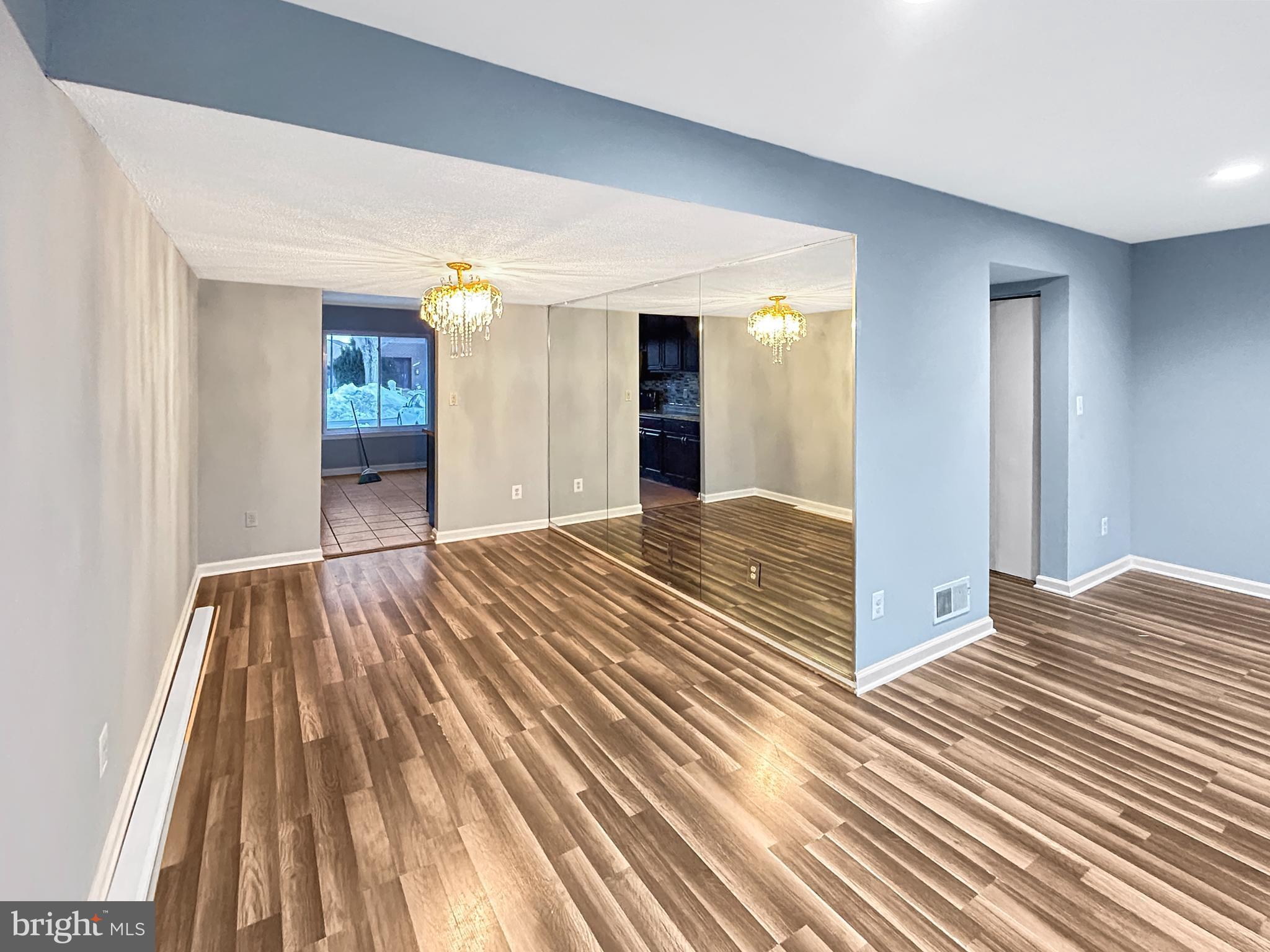 19634 Club Lake Road Montgomery Village, MD 20886 - Photo 4 of 22