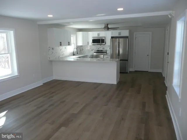 $3,450 | 1054 Horsham Road, Montgomeryville, PA 18936