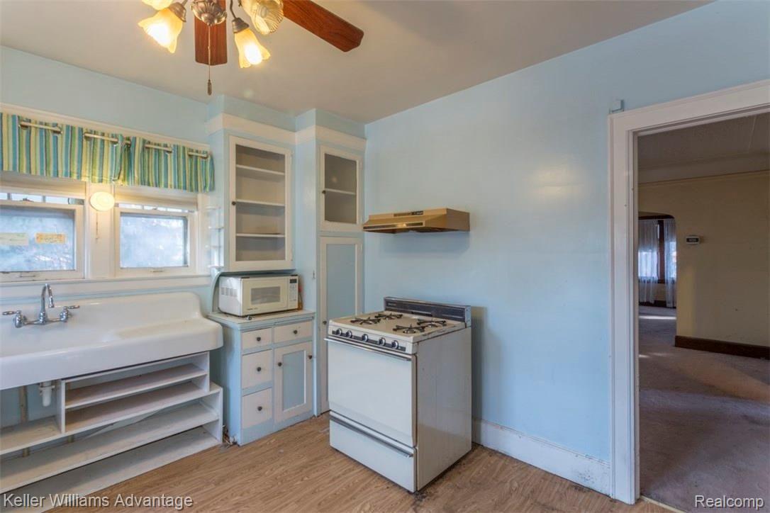 23851 Goddard Road Taylor, MI 48180 - Photo 12 of 28 17-Goddard_23851.jpg