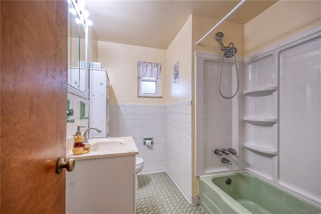 375 McMurray Road Pittsburgh, PA 15241 - Photo 20 of 30 Gallery Image 20