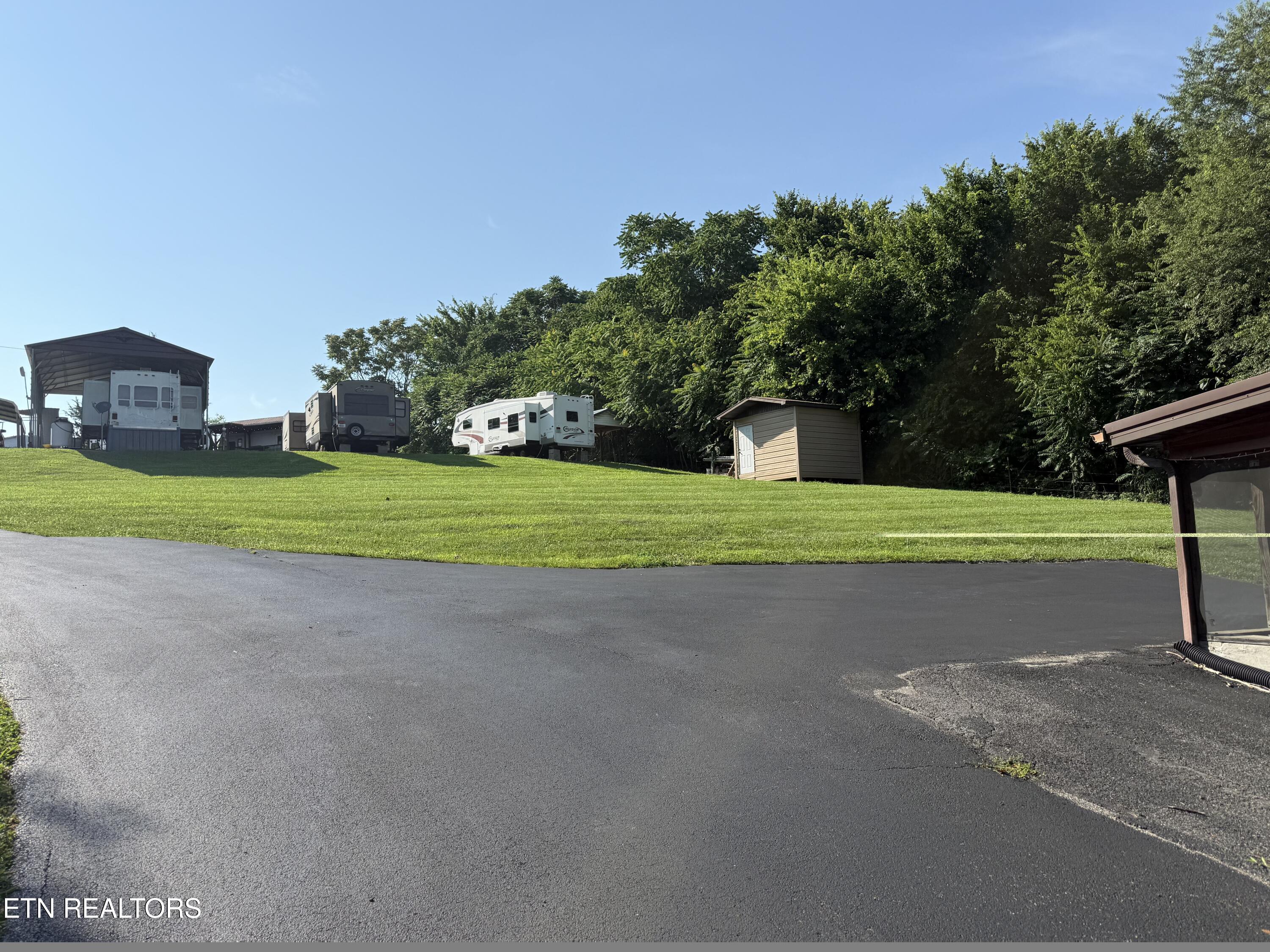6800 Lakeshore Drive Rutledge, TN 37861 - Photo 2 of 2 6800 Lakeshore Pic2