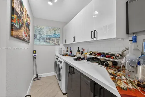 $445,000 | 101 Northeast 47th Court, Oakland Park, FL 33334