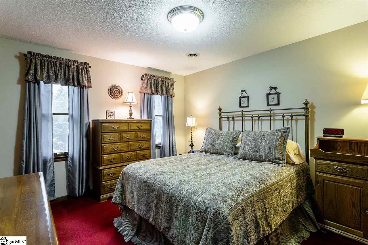 1705 Old Mill Road Easley, SC 29642 - Photo 14 of 22