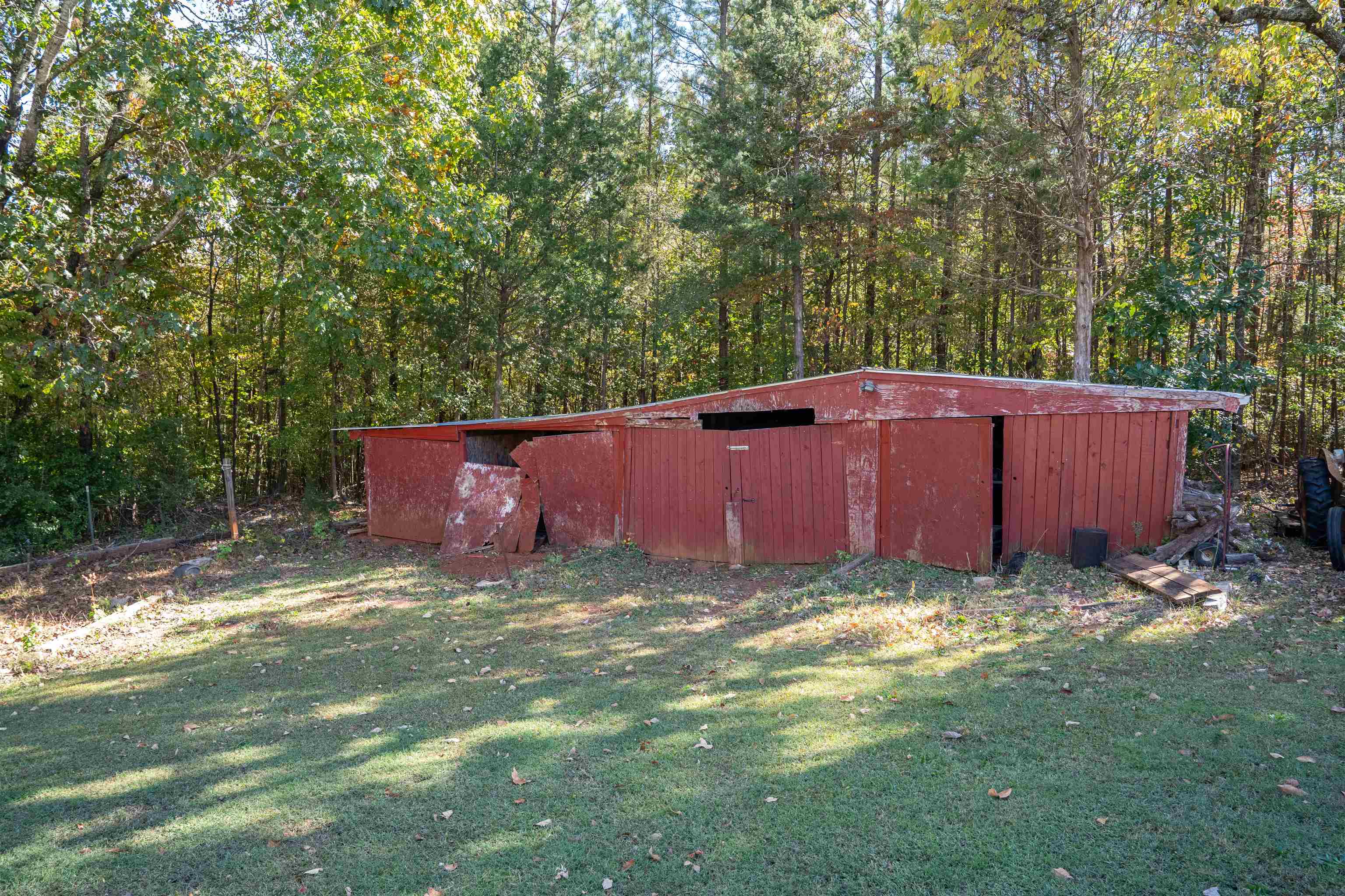 153 Spring Lake Road Gaffney, SC 29340 - Photo 3 of 50