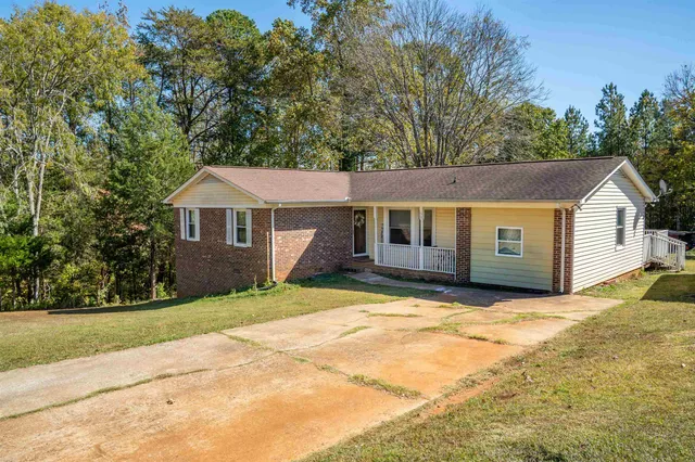 $264,900 | 153 Spring Lake Road, Gaffney, SC 29340