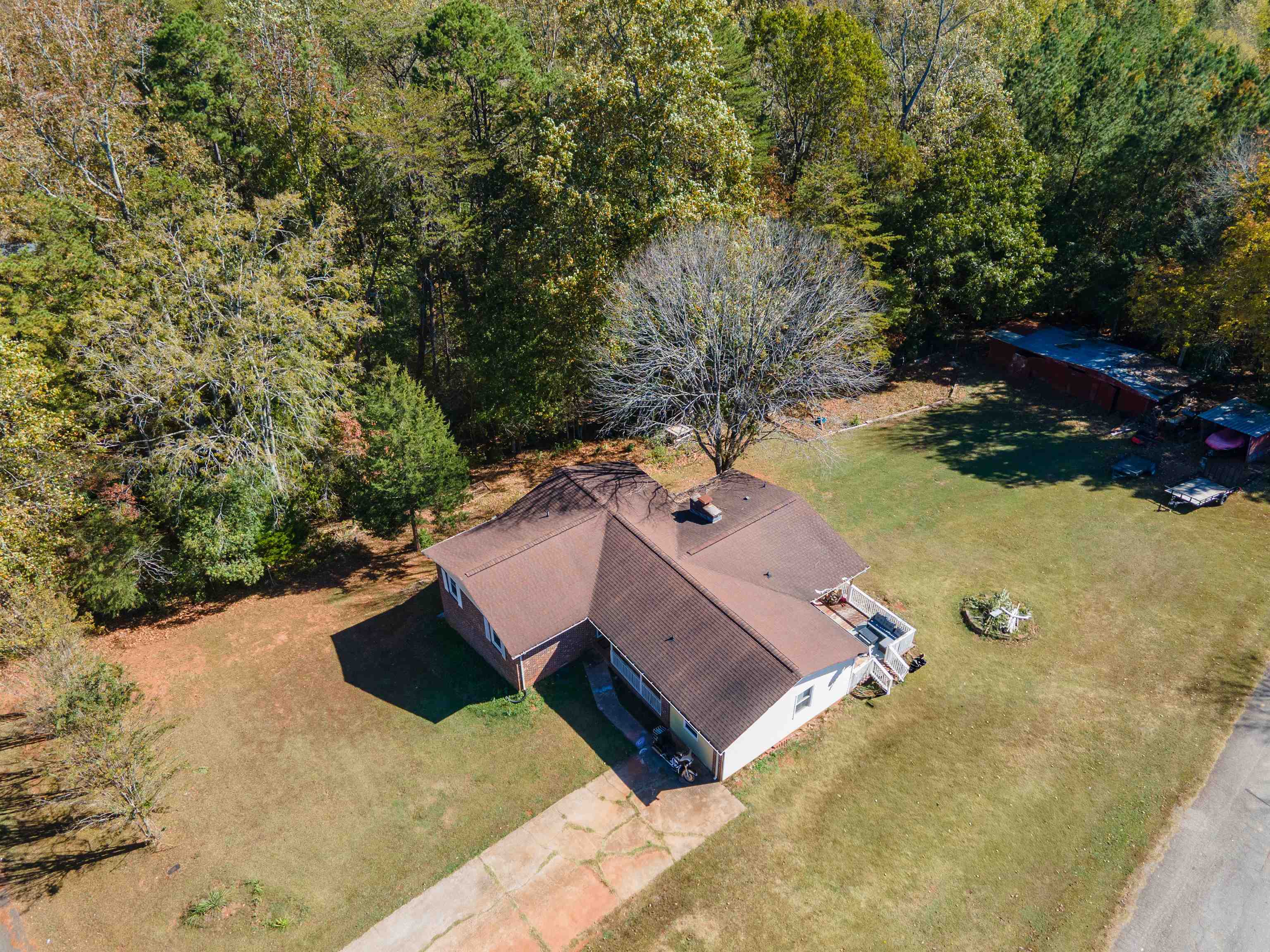 153 Spring Lake Road Gaffney, SC 29340 - Photo 7 of 50