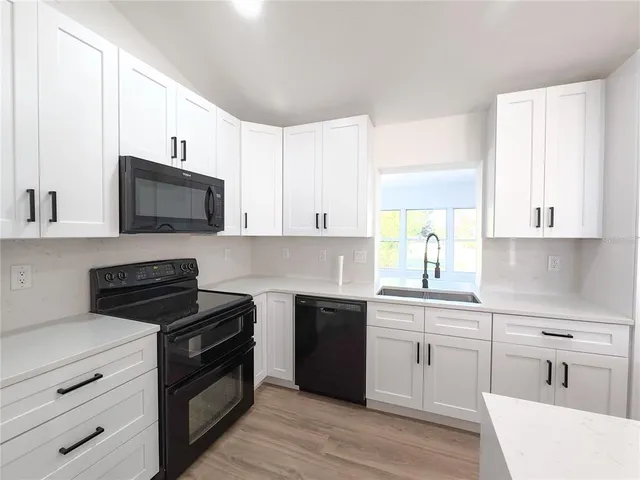 $529,900 | 10711 Lake Hill Drive, Clermont, FL 34711