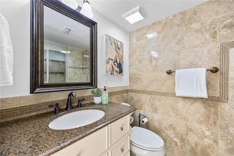$299,000 | 4775 Cove Circle, Unit 203, St. Petersburg, FL 33708
