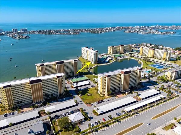 $299,000 | 4775 Cove Circle, Unit 203, St. Petersburg, FL 33708