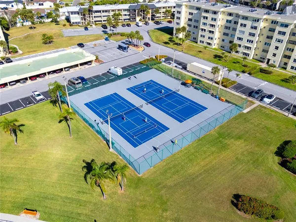 $299,000 | 4775 Cove Circle, Unit 203, St. Petersburg, FL 33708