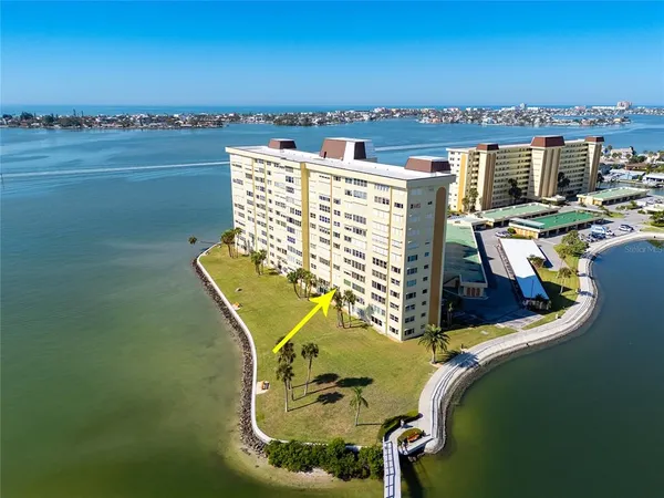 $299,000 | 4775 Cove Circle, Unit 203, St. Petersburg, FL 33708