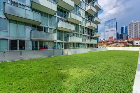 $499,500 | 659 West Randolph Street, Unit 1716, Chicago, IL 60661