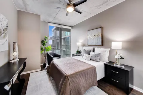 $499,500 | 659 West Randolph Street, Unit 1716, Chicago, IL 60661