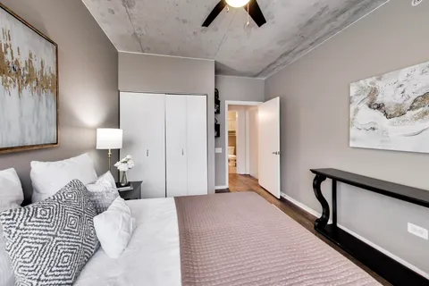 $499,500 | 659 West Randolph Street, Unit 1716, Chicago, IL 60661