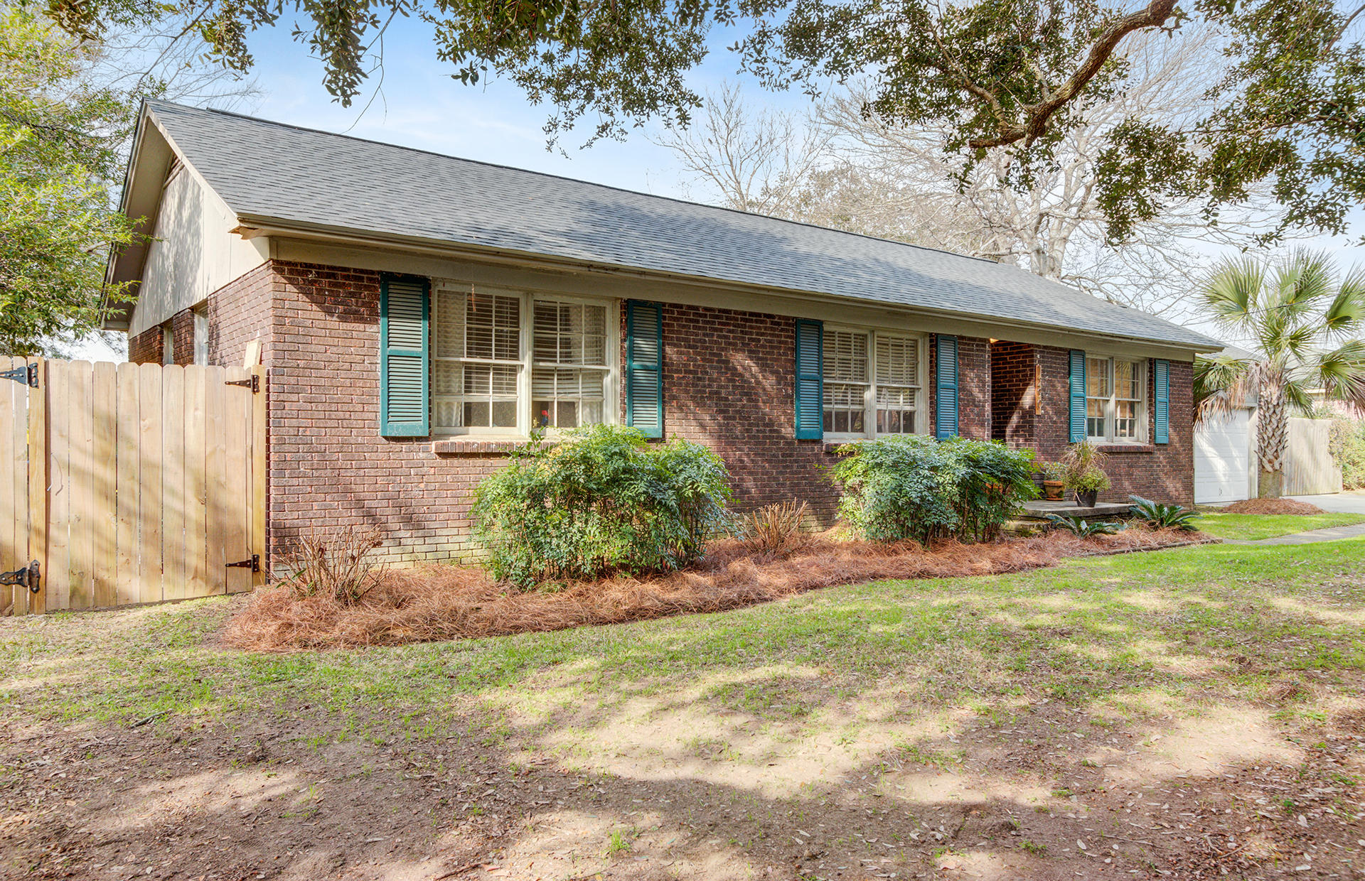 1290 Fort Lamar Road Charleston, SC 29412 - Photo 27 of 37 Eric Draper 1290 Fort Lamar-MJ (3)