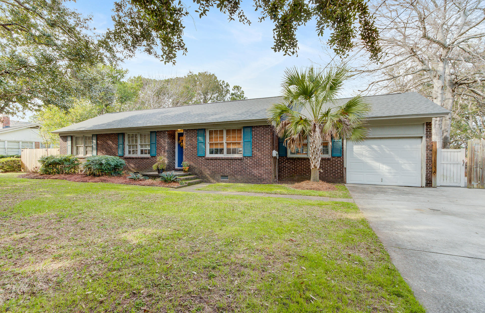 1290 Fort Lamar Road Charleston, SC 29412 - Photo 30 of 37 Eric Draper 1290 Fort Lamar-MJ (4)