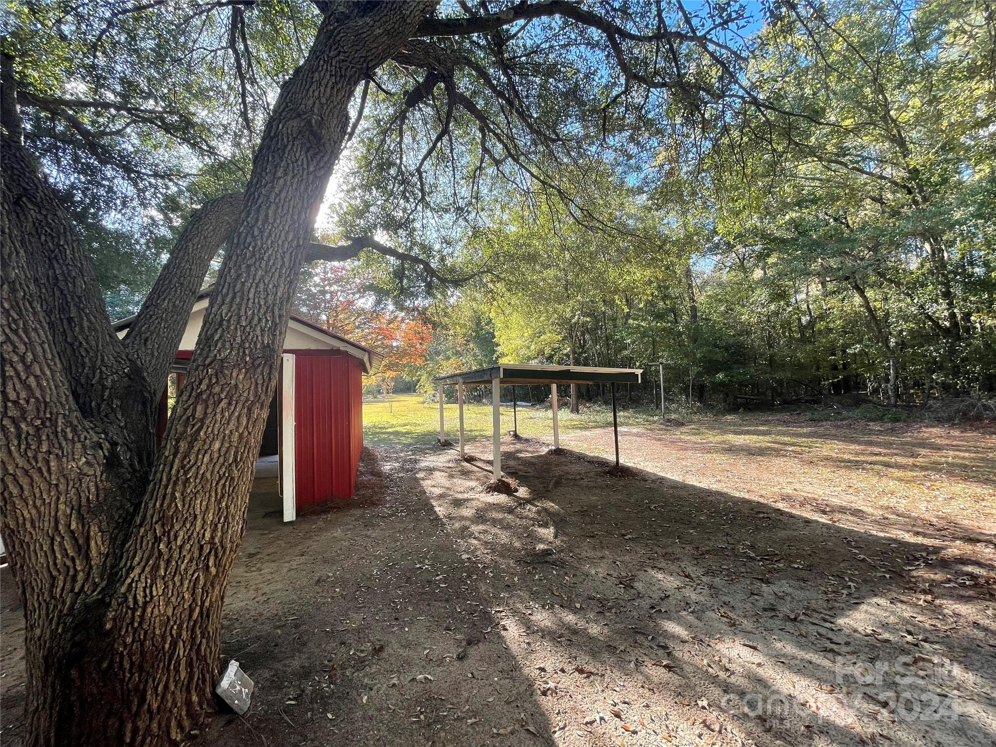 305 Spring Street Bethune, SC 29009 - Photo 28 of 35