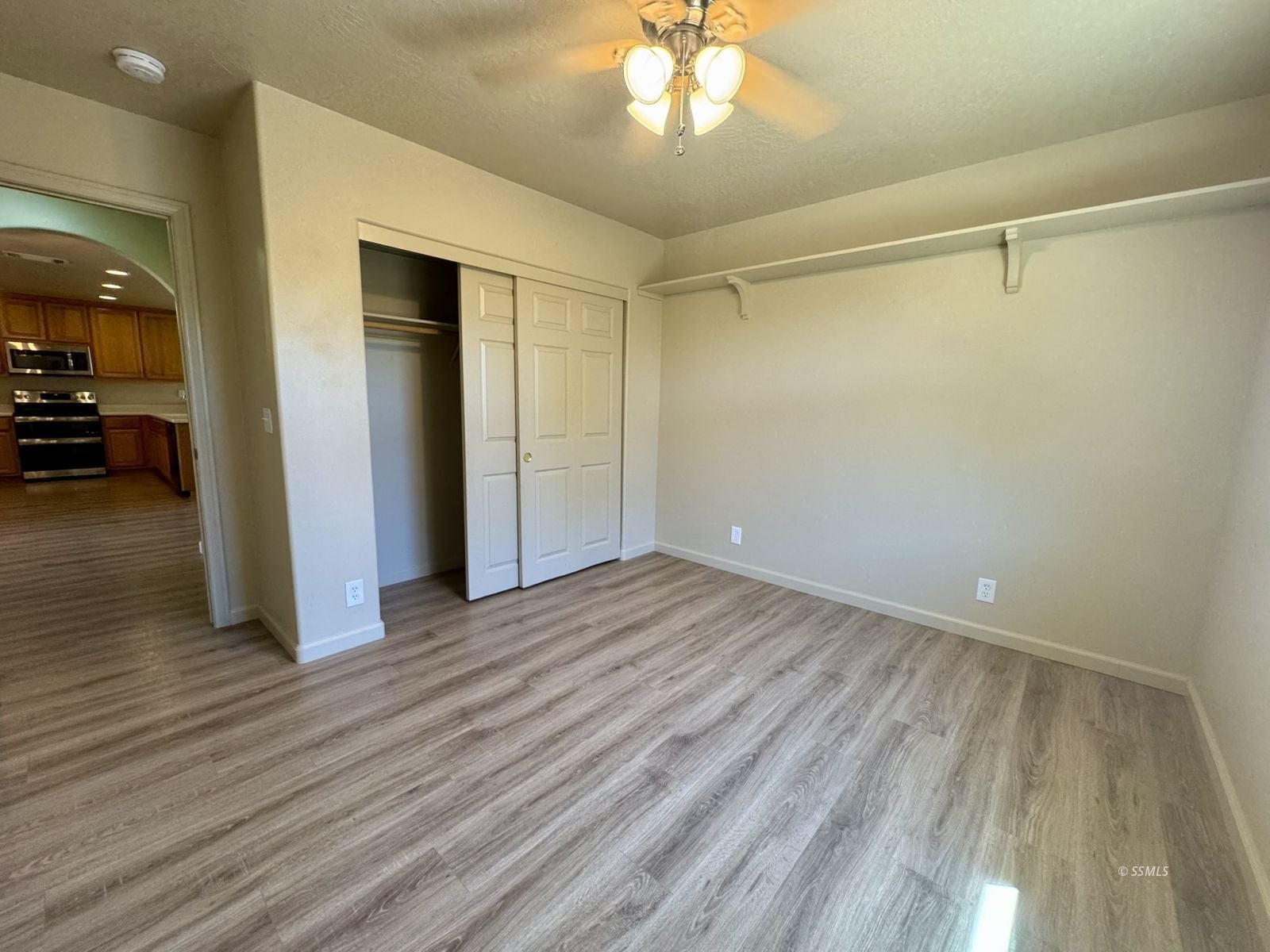 1221 Mayo Street Ridgecrest, CA 93555 - Photo 11 of 26 Gallery Image 11