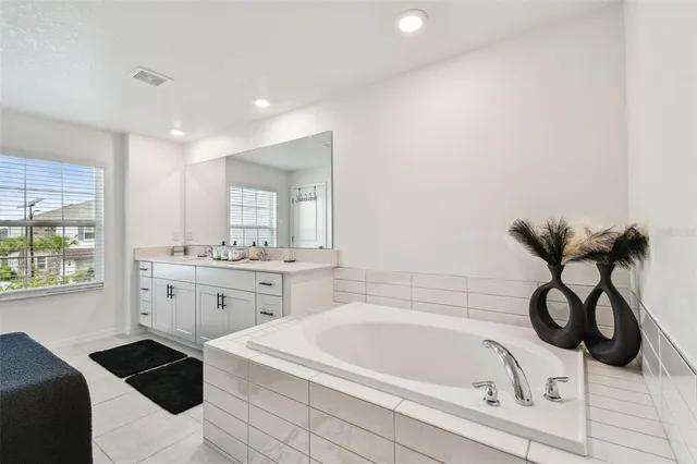 $2,450 | 10380 Lavender Aster Trail, San Antonio, FL 33576