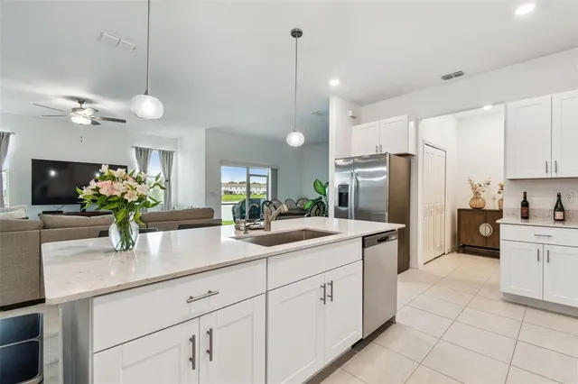 $2,450 | 10380 Lavender Aster Trail, San Antonio, FL 33576