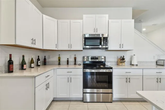 $2,450 | 10380 Lavender Aster Trail, San Antonio, FL 33576