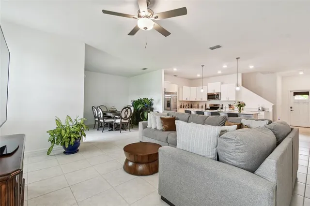 $2,450 | 10380 Lavender Aster Trail, San Antonio, FL 33576