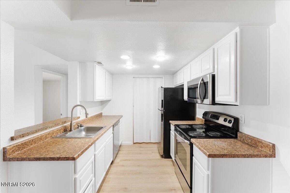 7680 Bluestone Drive, Unit 382 Reno, NV 89511 - Photo 7 of 26 08-DS207112