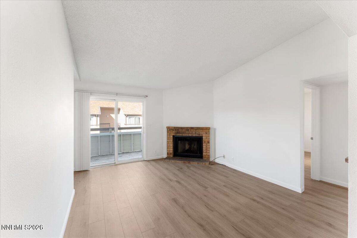 7680 Bluestone Drive, Unit 382 Reno, NV 89511 - Photo 10 of 26 06-DS207102