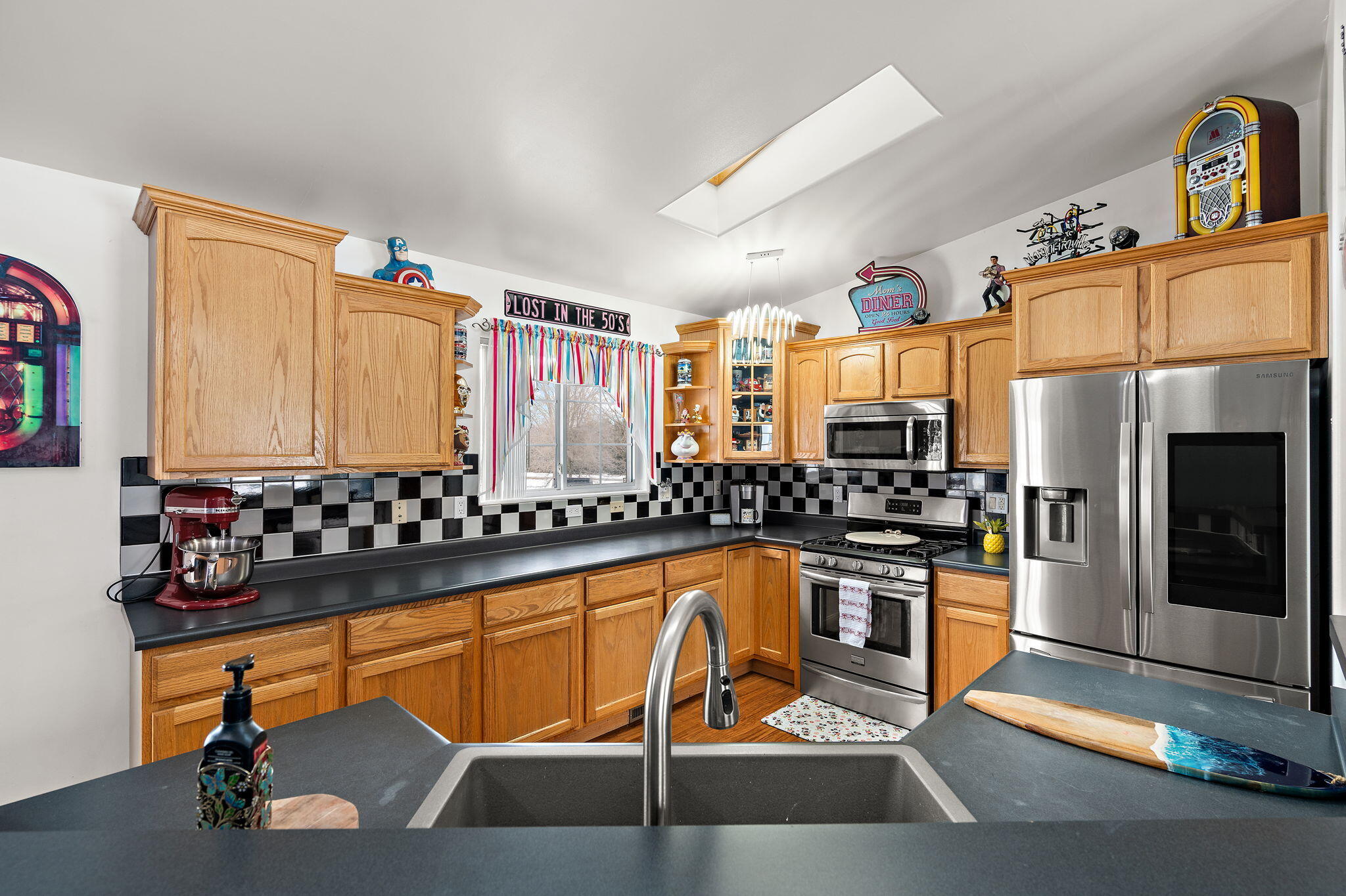 503 West 602 South Hebron, IN 46341 - Photo 12 of 69 2048x1365