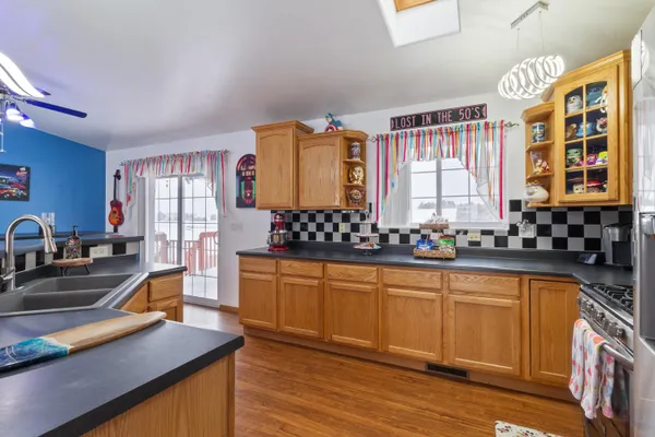 $529,900 | 503 West 602 South, Hebron, IN 46341