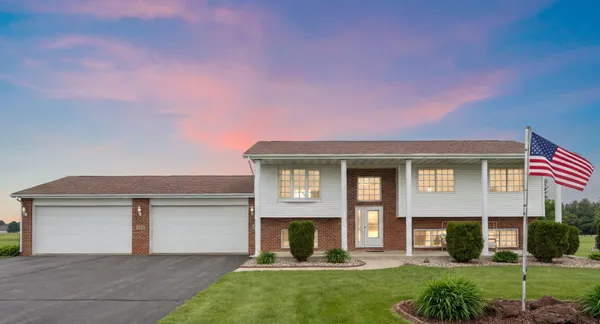 $529,900 | 503 West 602 South, Hebron, IN 46341