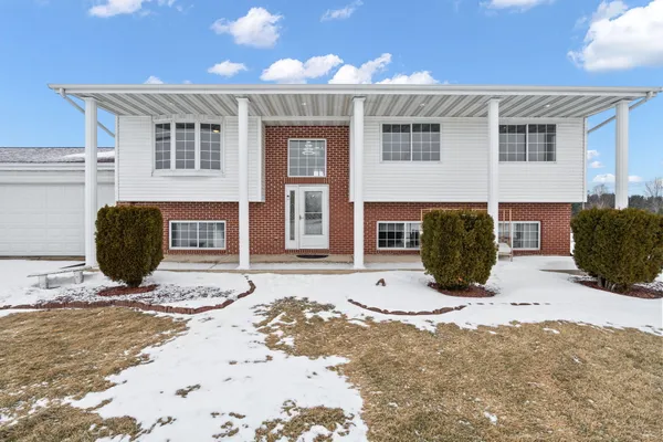 $529,900 | 503 West 602 South, Hebron, IN 46341