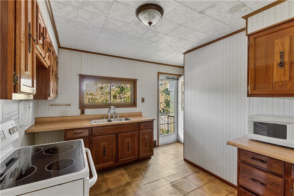 1823 Morey Road Fredericktown, PA 15333 - Photo 18 of 37 Gallery Image 18