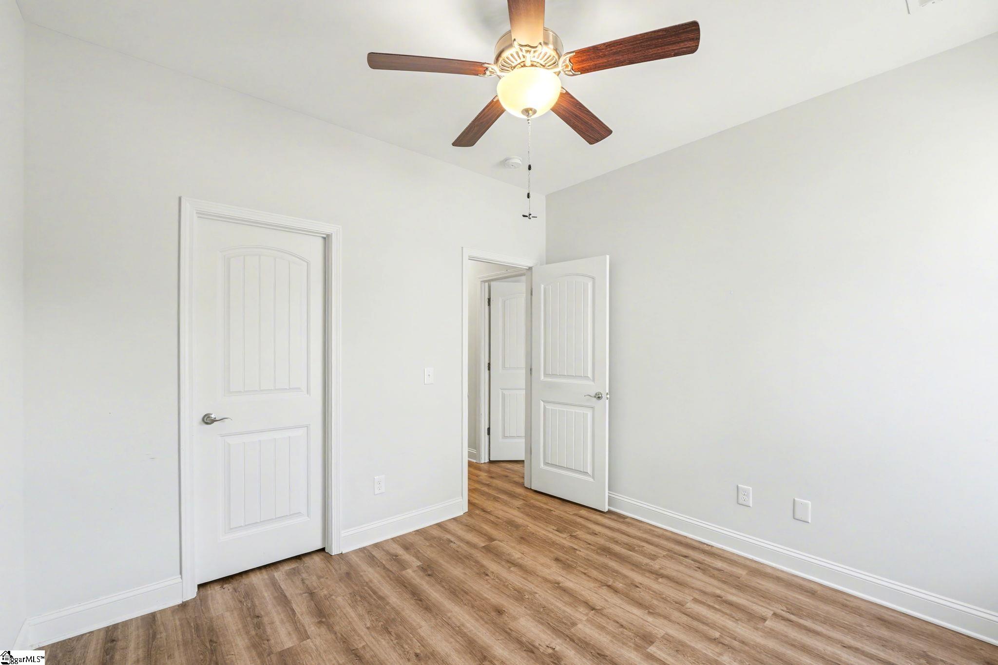 112 Cherrybark Lane Taylors, SC 29687 - Photo 12 of 44