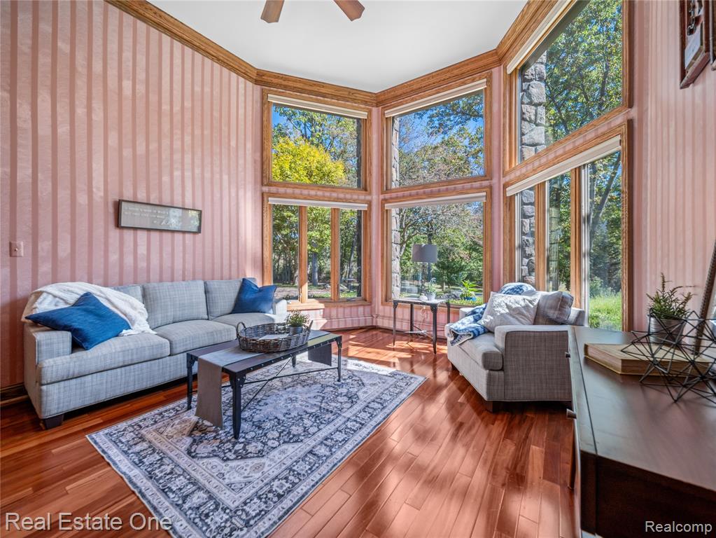 5336 Kensington Road Brighton, MI 48114 - Photo 16 of 67 Gallery Image 16