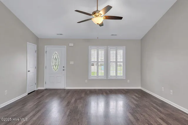 $1,800 | 202 Cottage Brook Court, Richlands, NC 28574