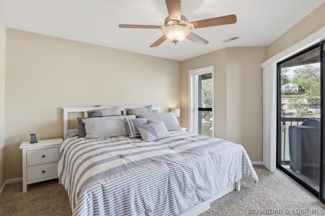158 Willow Ridge Point, Unit 3C Lake Ozark, MO 65049 - Photo 14 of 25 Primary bedroom, fully furnished