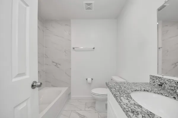 $1,400 | 8125 Laura Koppe Road, Unit B, Houston, TX 77028